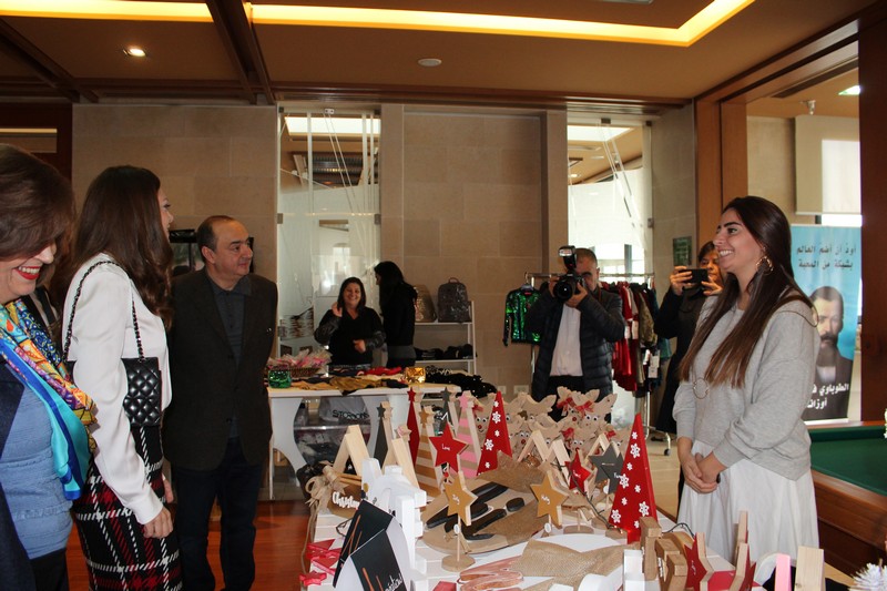 Le Bazar annuel de St Vincent de Paul Cornet Chehwan